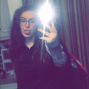 Meet your Posher, Zoe